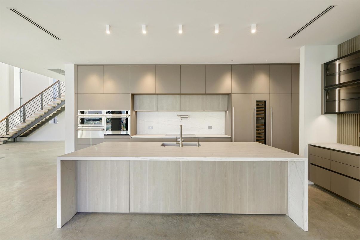 Interior, Kitchen, Stainless Steel Appliances