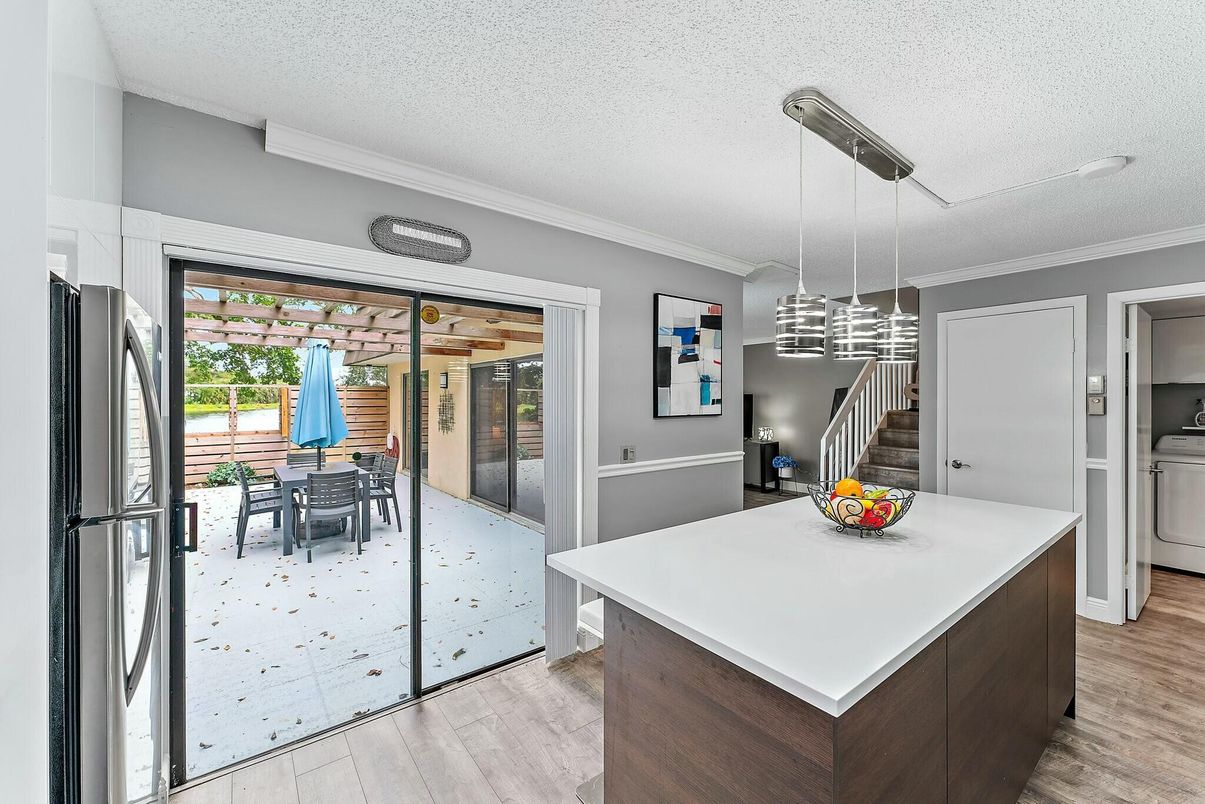 Dining room, Interior, Kitchen, Pendant Lights, Wood Texture Flooring