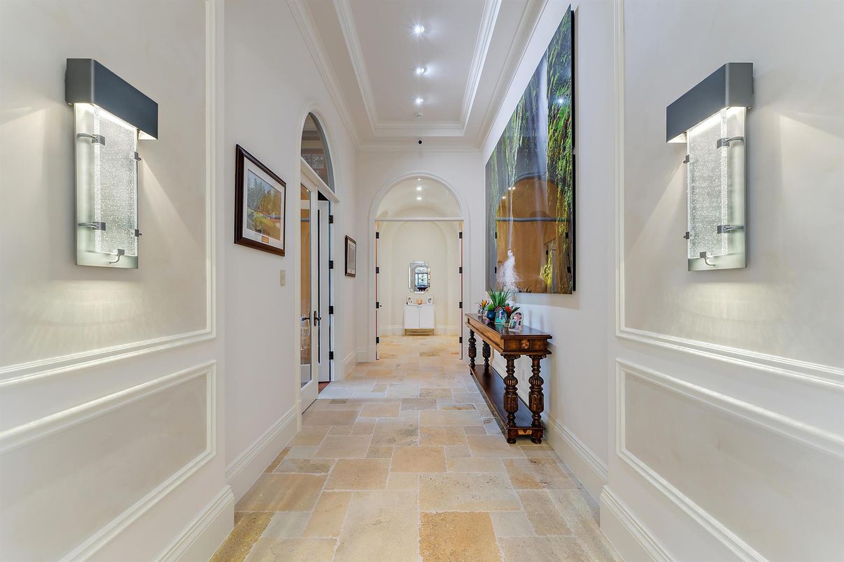 Interior, Recessed Lighting