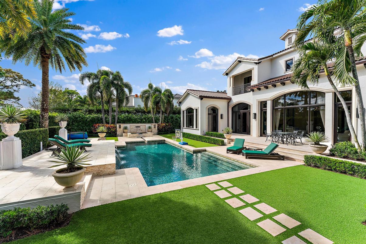 Backyard, Exterior, Pool