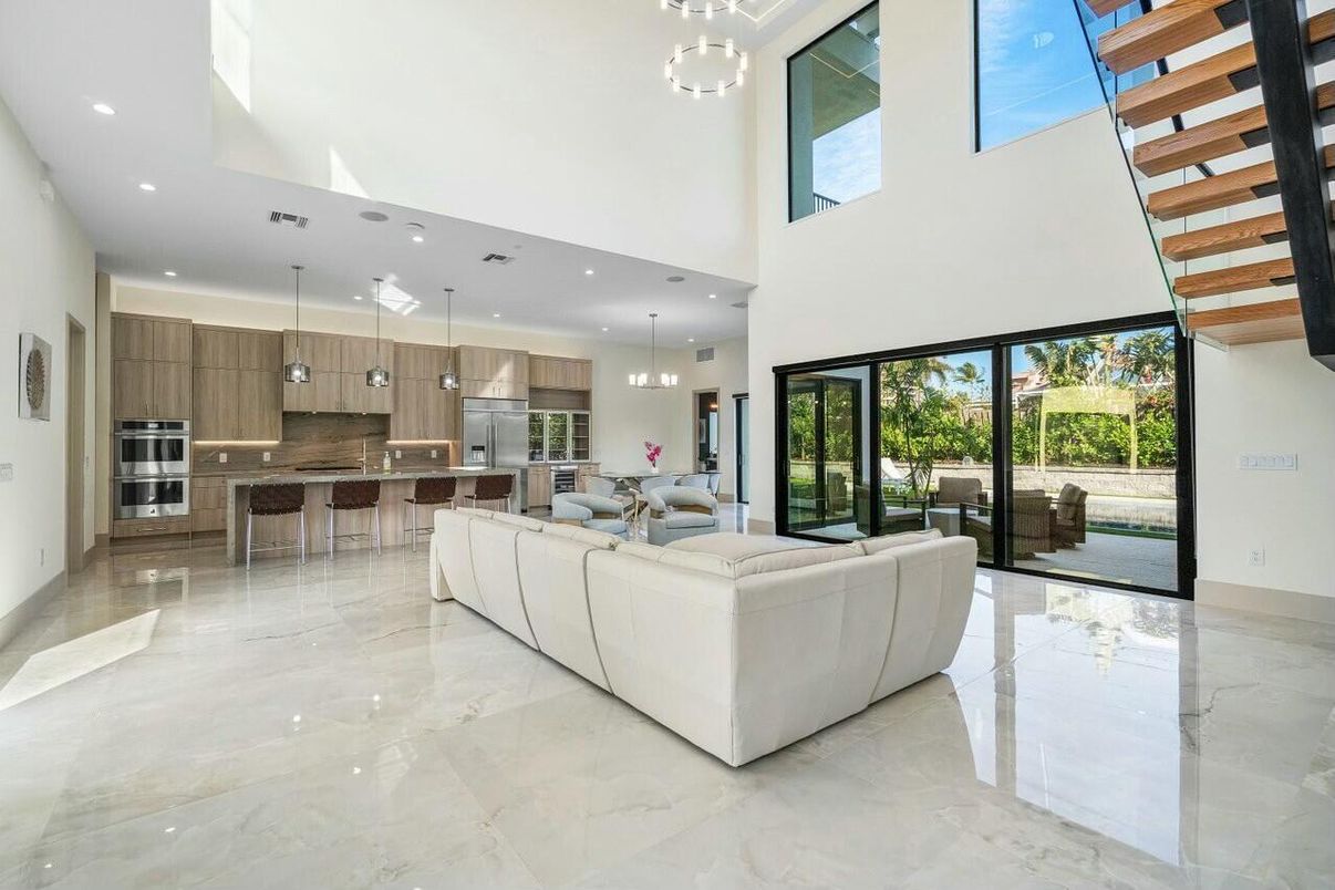 Interior, Kitchen, Living room, Marble, Pendant Lights, Recessed Lighting, Stainless Steel Appliances
