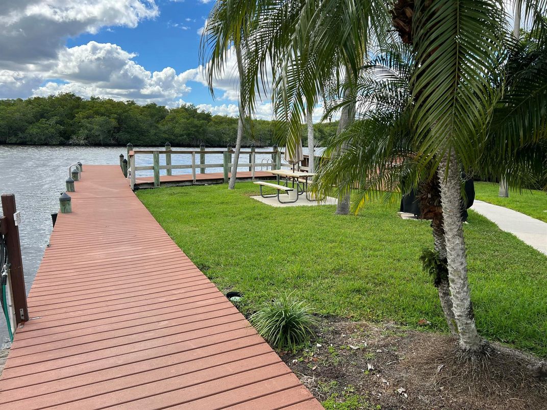 Exterior, Water