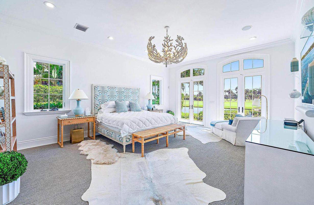 Bedroom, Chandelier, Interior, Recessed Lighting