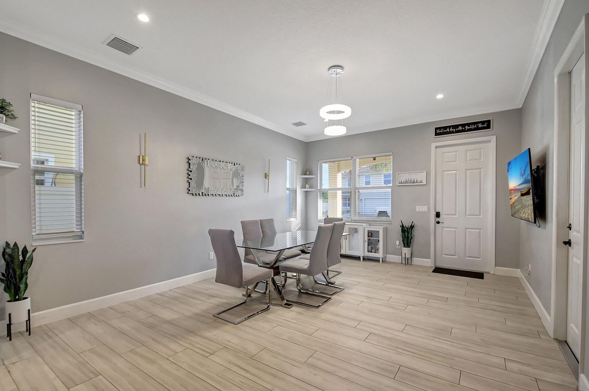 Dining room, Interior, Pendant Lights, Recessed Lighting, Wood Texture Flooring