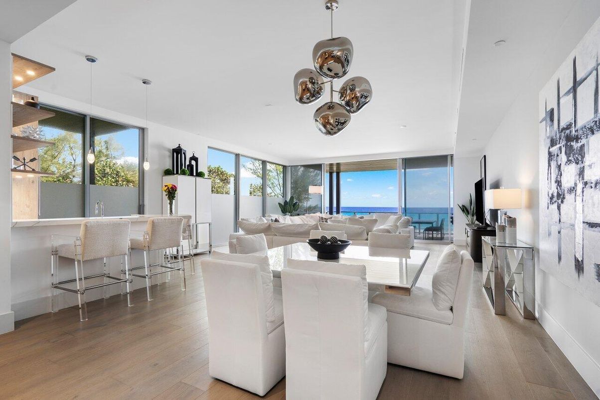 Dining room, Interior, Living room, Pendant Lights, Recessed Lighting, Water, Wood Texture Flooring