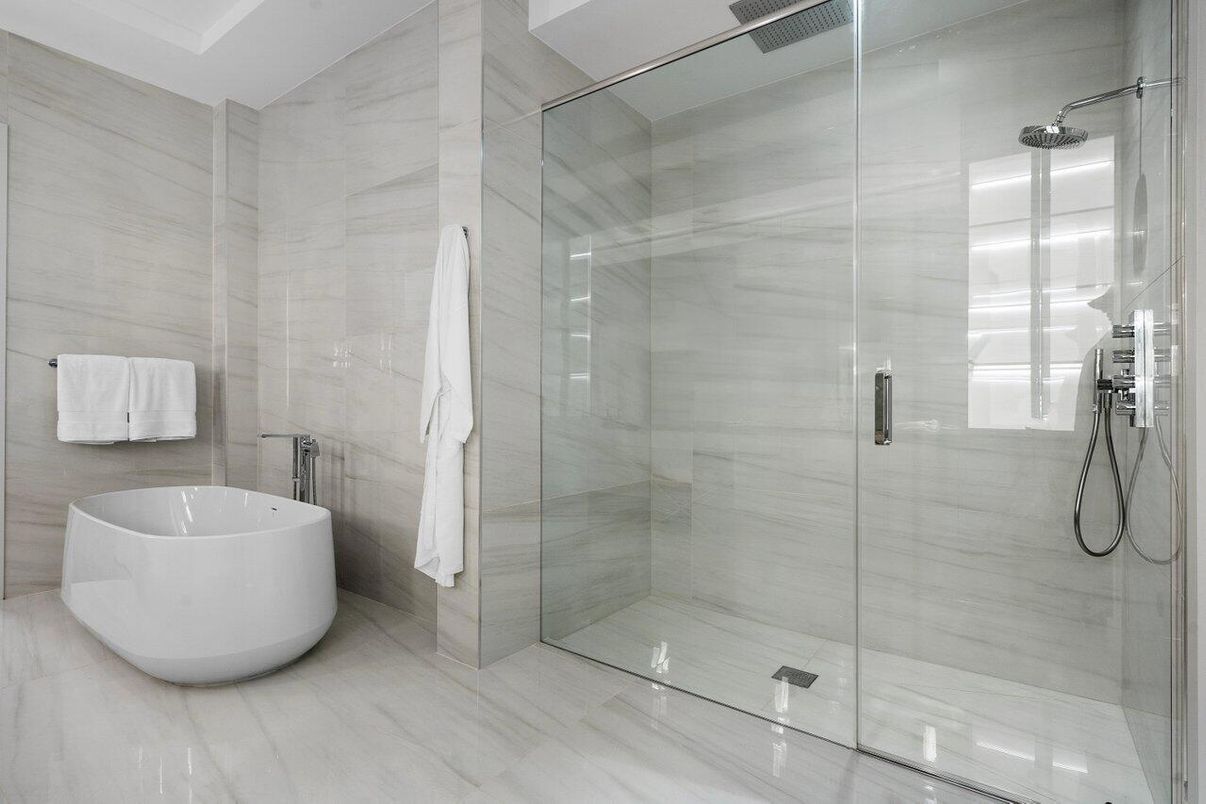 Bathroom, Free Standing Baths, Glass Shower, Interior
