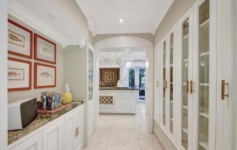 Interior, Recessed Lighting