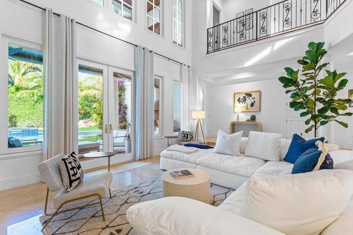 Interior, Living room