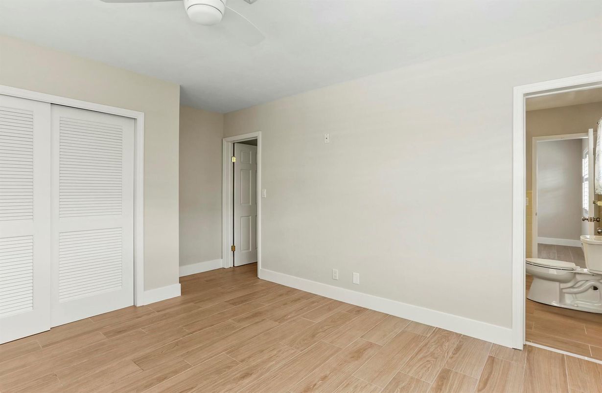 Bathroom, Empty room, Interior, Wood Texture Flooring
