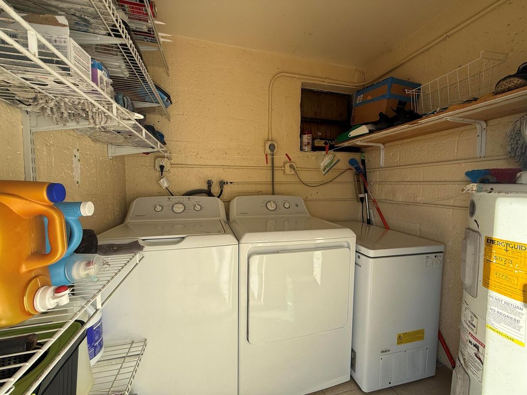 Interior, Utility Closets, Washer