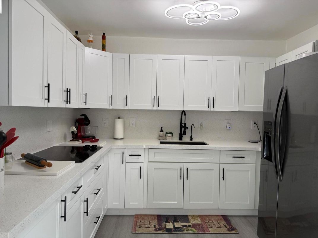 Interior, Kitchen, Pendant Lights, Wood Texture Flooring