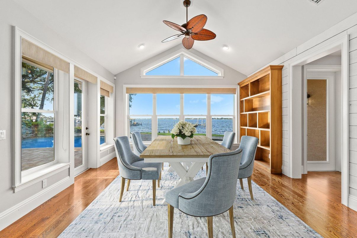 Dining room, Interior, Recessed Lighting, Water, Wood Texture Flooring
