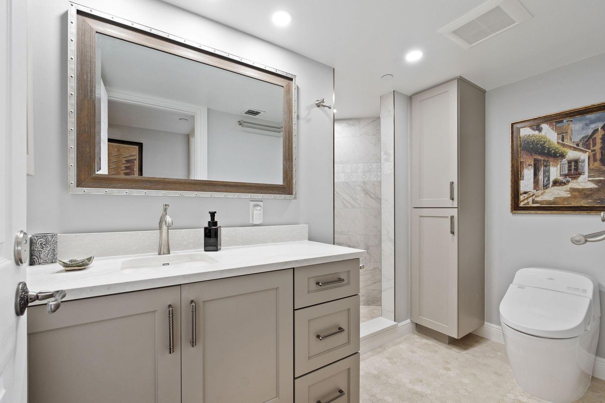Bathroom, Dual Sink Vanities, Interior, Marble Walls, Recessed Lighting