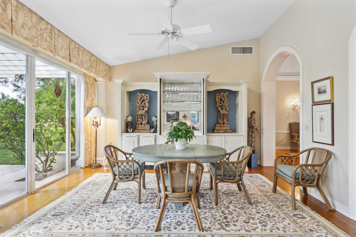 Dining room, Interior, Wood Texture Flooring
