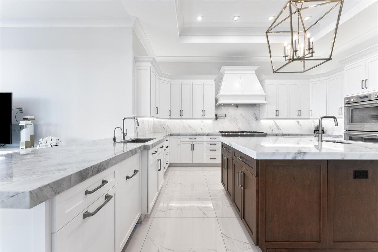 Interior, Kitchen, Marble, Marble Walls, Pendant Lights, Recessed Lighting
