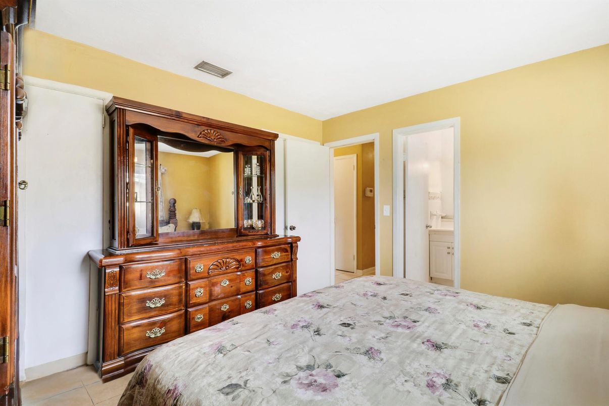 Bedroom, Interior