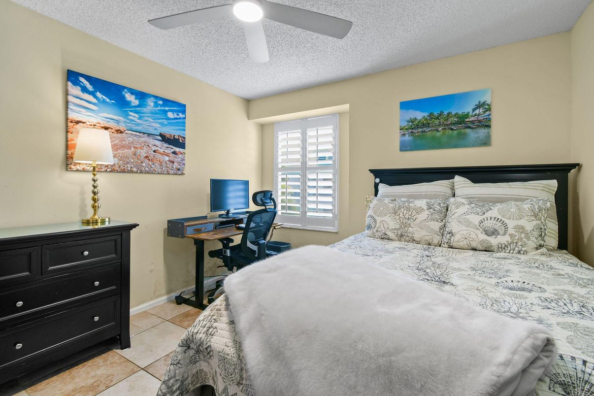 Bedroom, Home Office, Interior