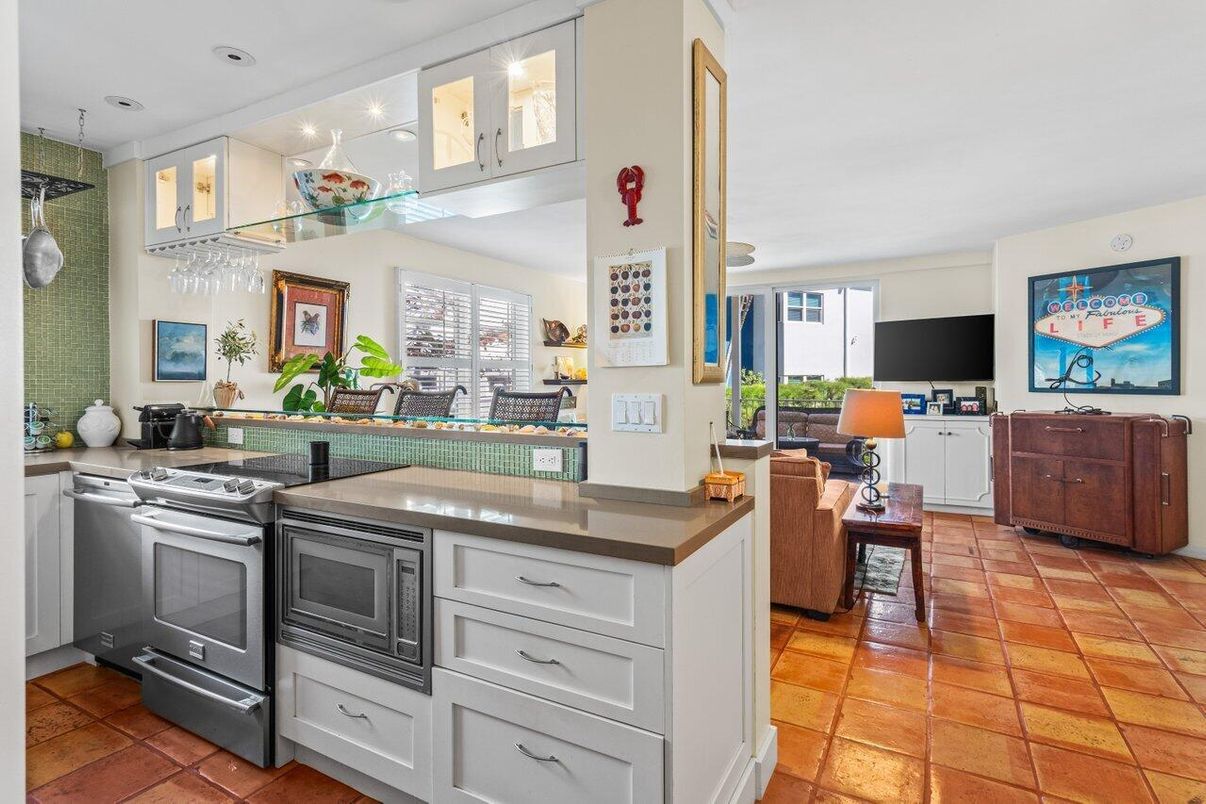 Interior, Kitchen, Recessed Lighting