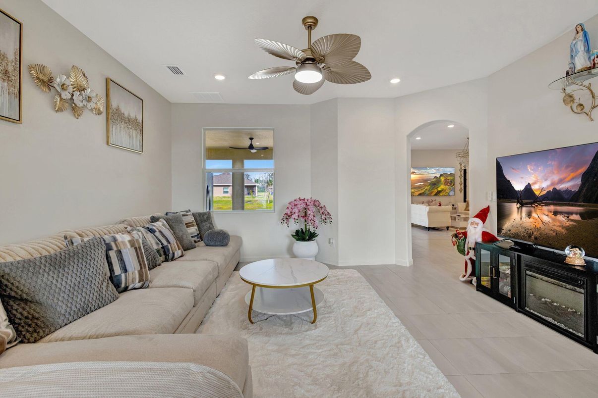 Interior, Living room, Recessed Lighting