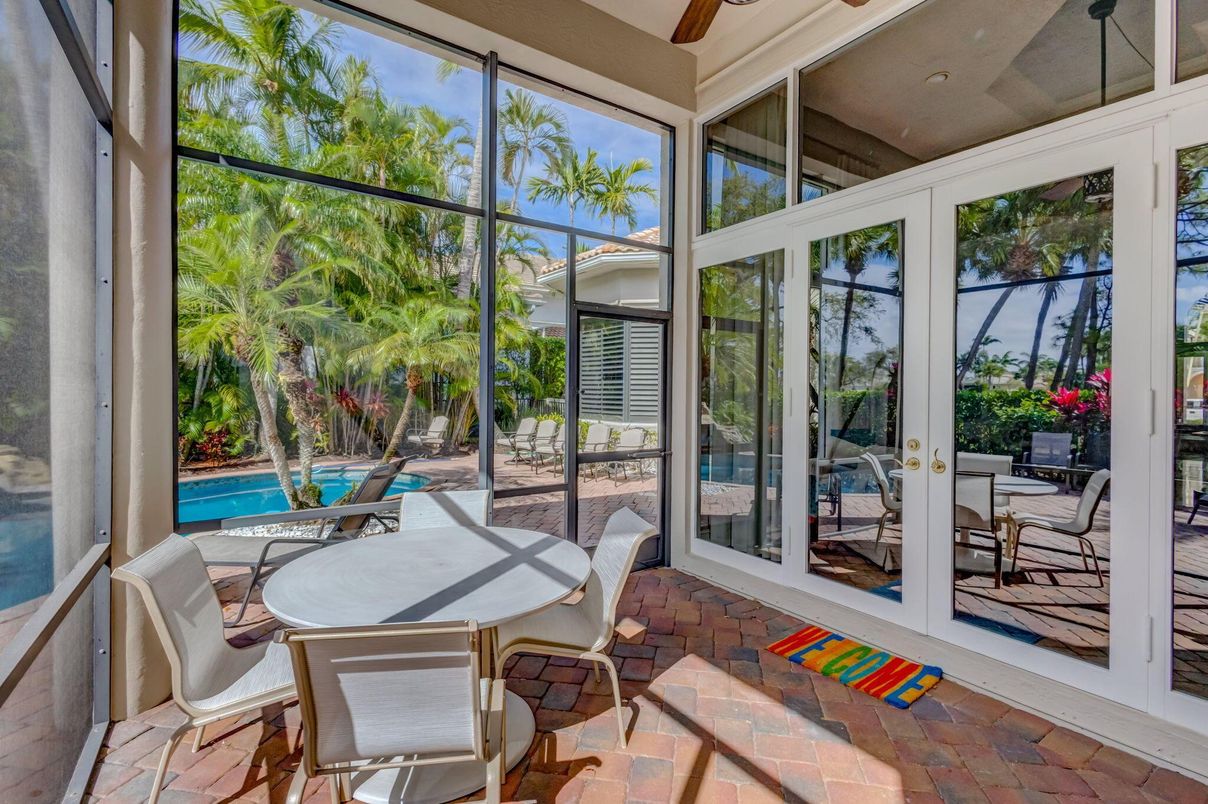 Dining room, Interior, Sun Room