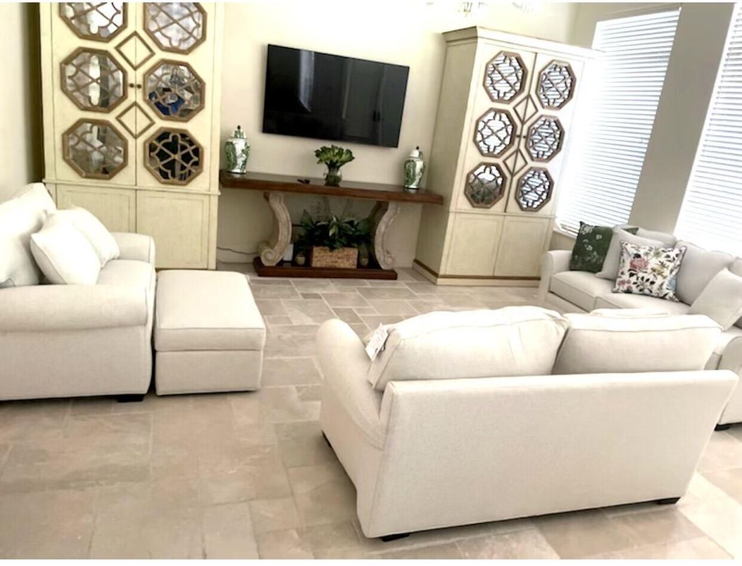 Interior, Living room