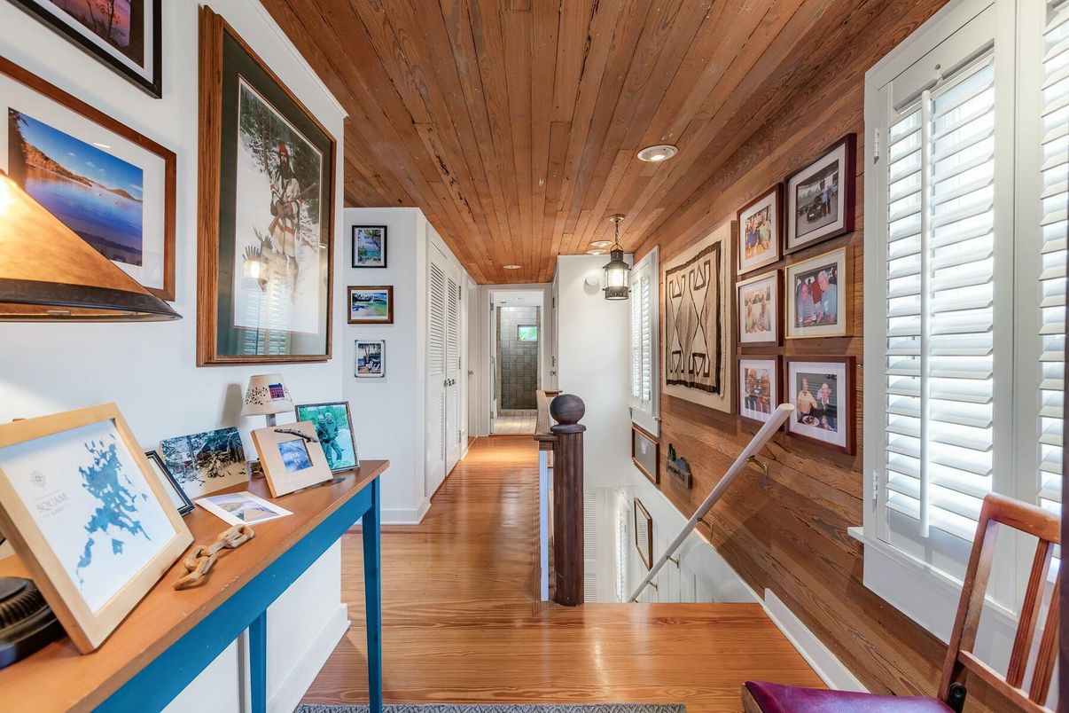 Interior, Recessed Lighting, Wooden Ceilings, Wood Texture Flooring