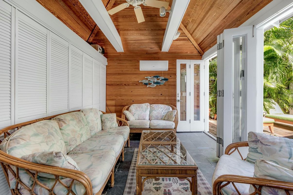 Interior, Living room, Wooden Ceilings, Wooden Walls