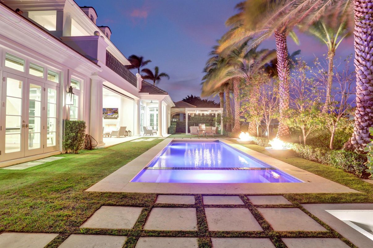 Backyard, Exterior, Pool