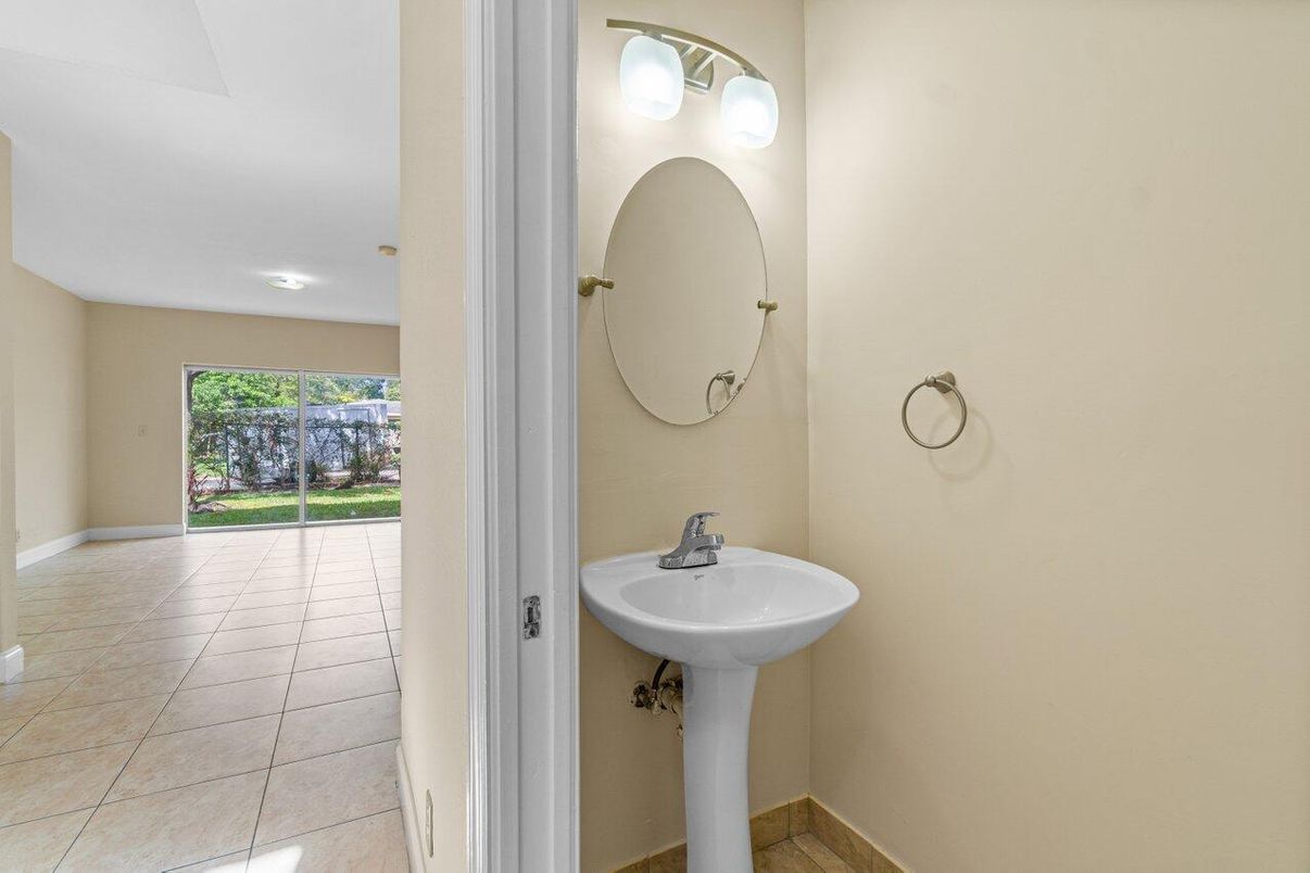 Bathroom, Interior