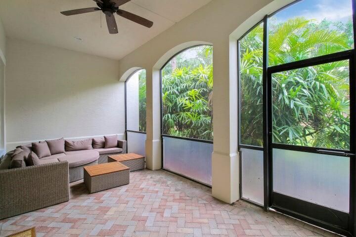 Interior, Living room, Sun Room
