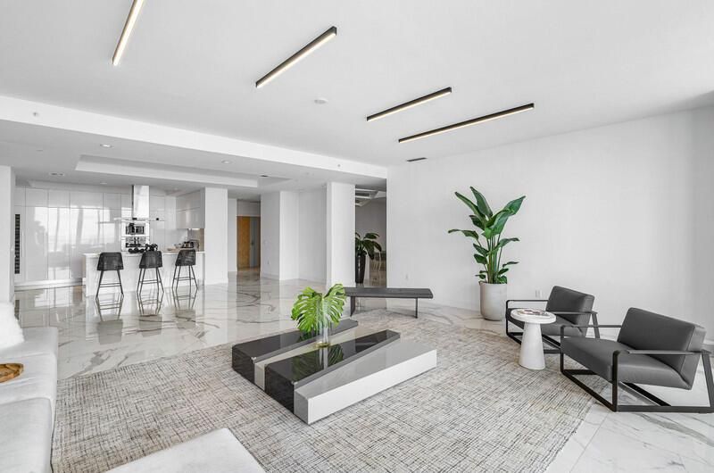Interior, Kitchen, Living room, Marble, Recessed Lighting