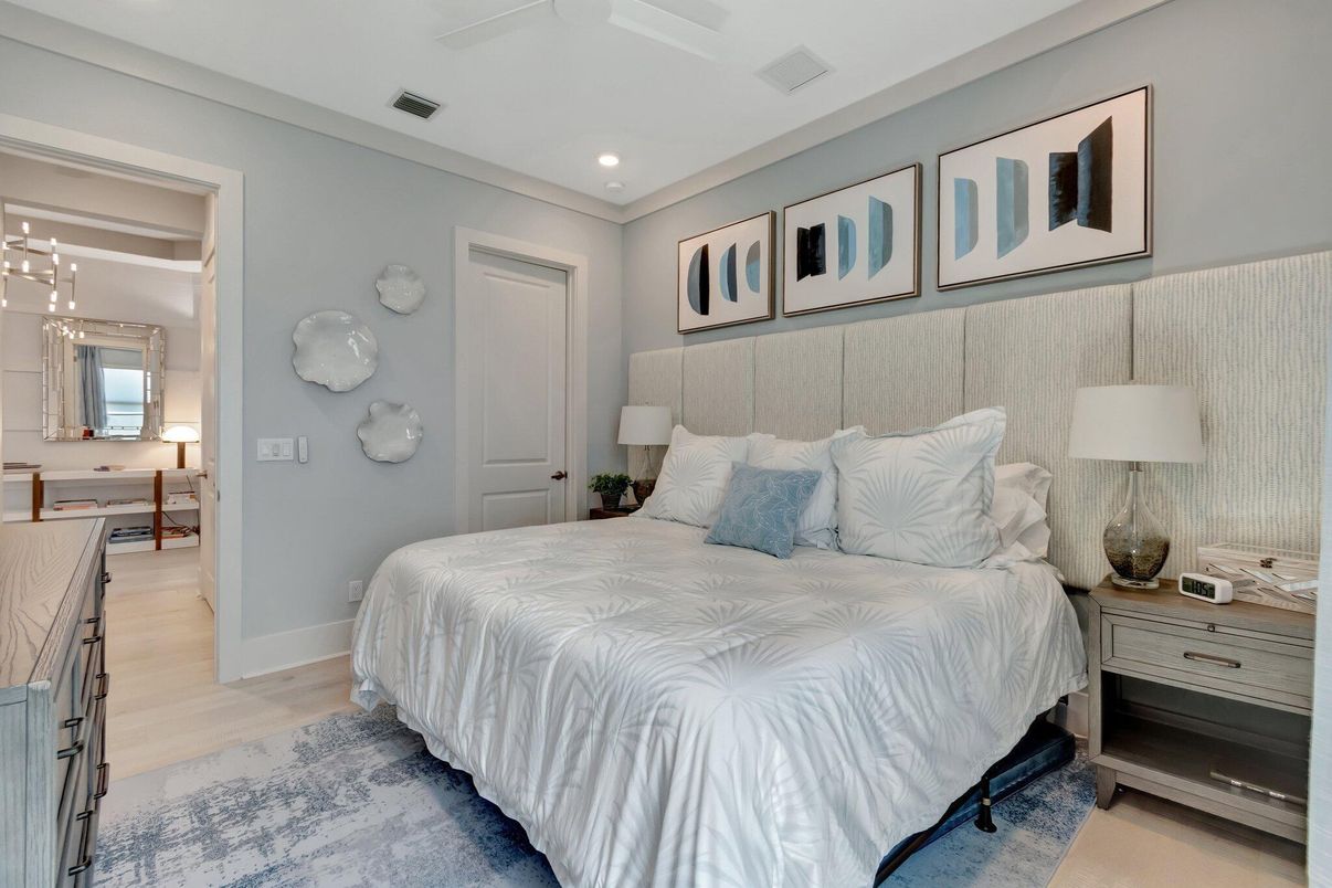 Bedroom, Interior, Pendant Lights, Recessed Lighting, Wood Texture Flooring