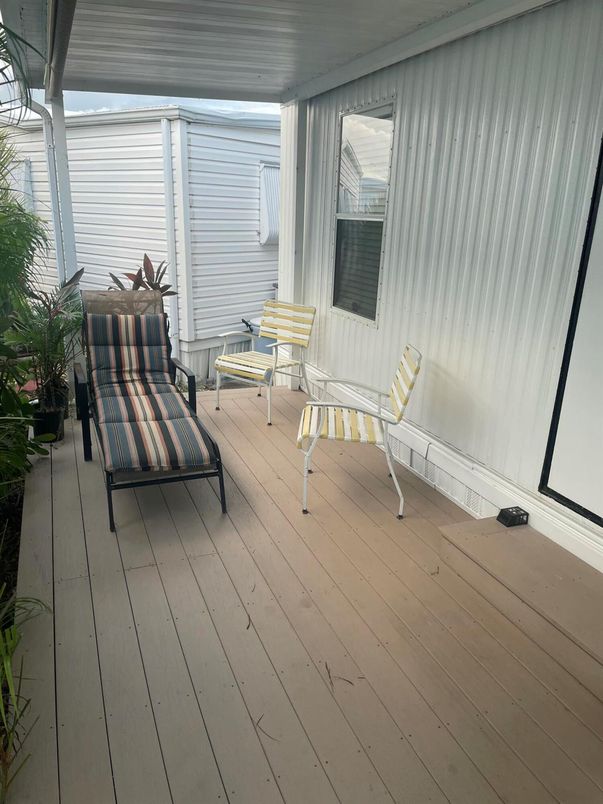 Exterior, Wood Texture Flooring