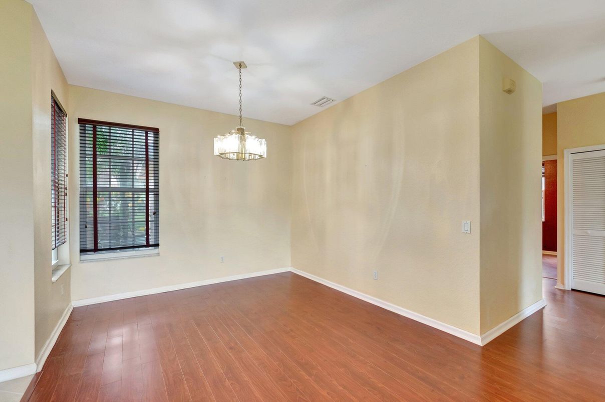 Chandelier, Empty room, Interior, Pendant Lights, Wood Texture Flooring
