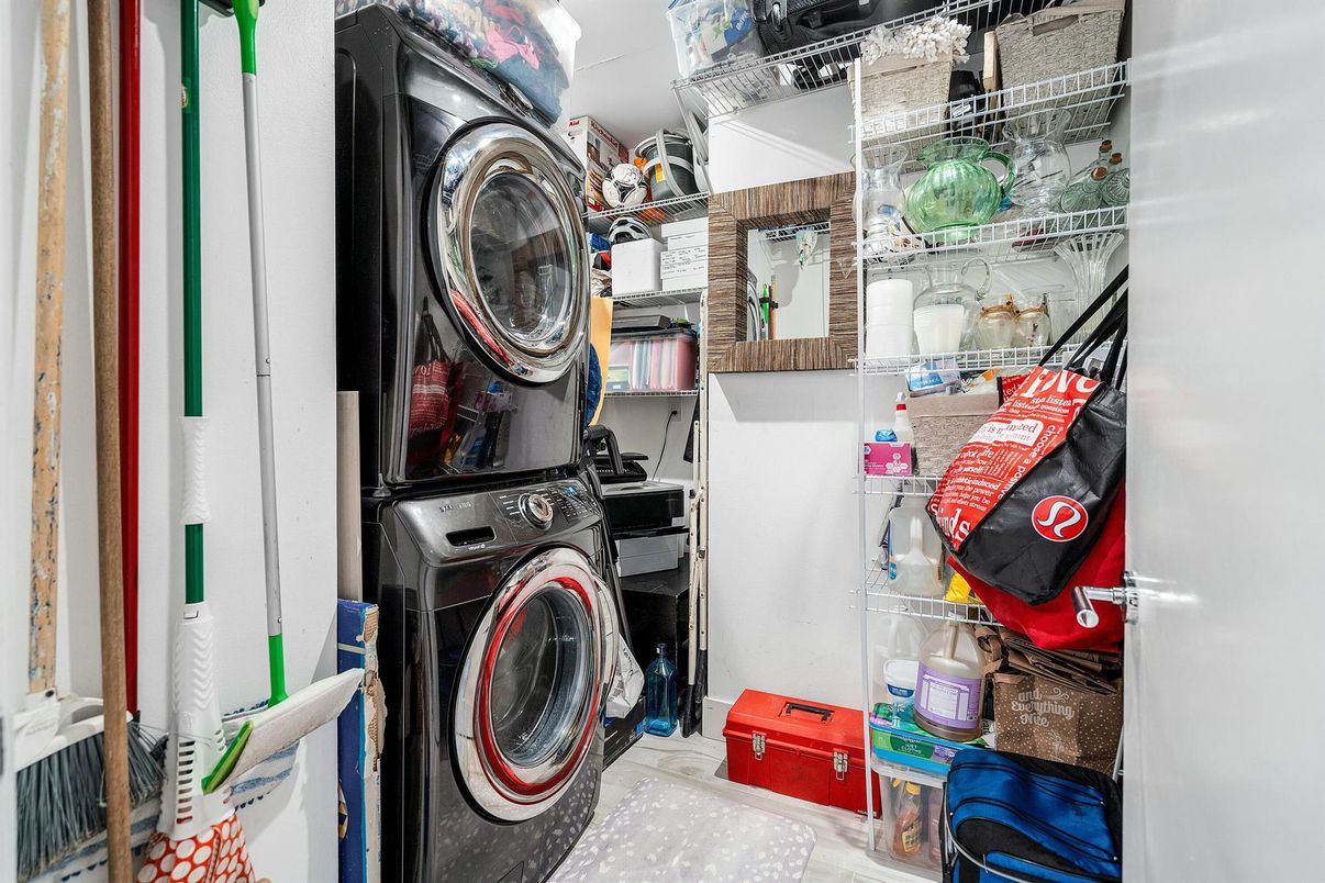 Interior, Utility Closets, Washer