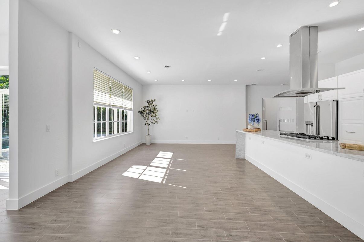 Interior, Kitchen, Recessed Lighting, Wood Texture Flooring