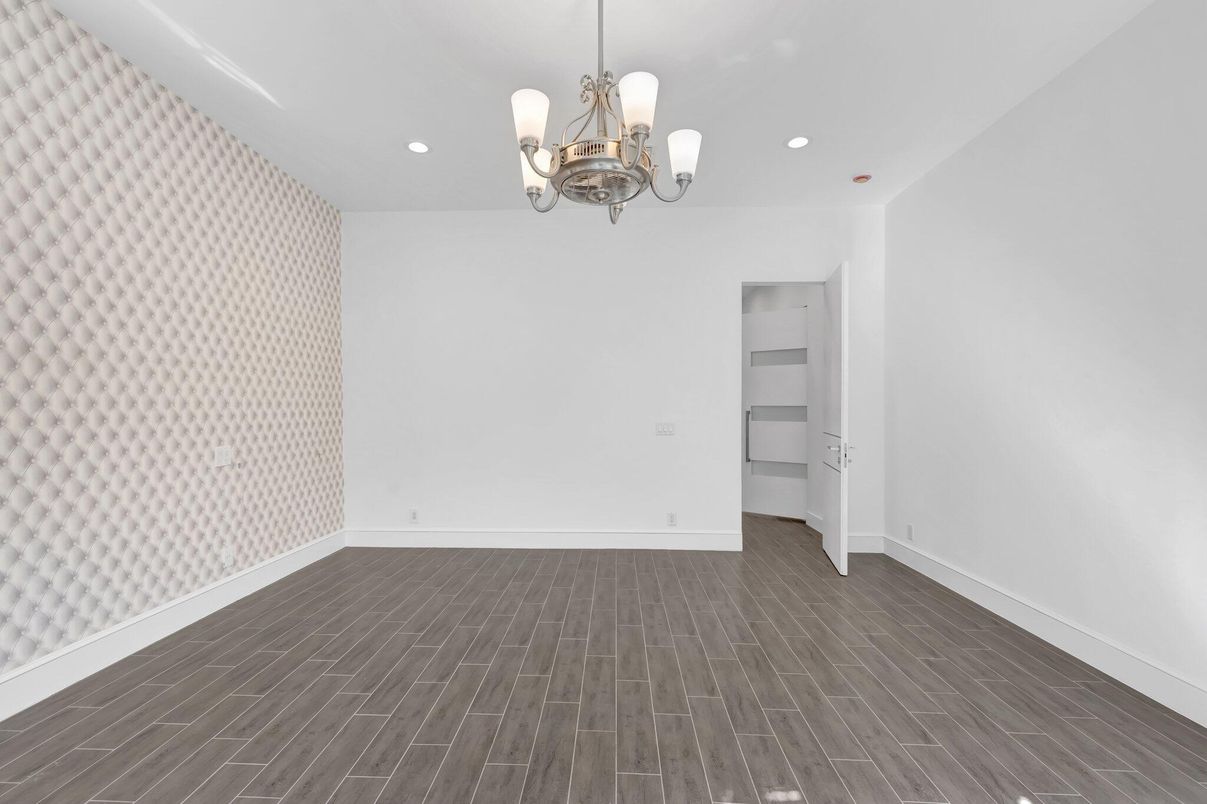 Chandelier, Empty room, Interior, Recessed Lighting, Wood Texture Flooring