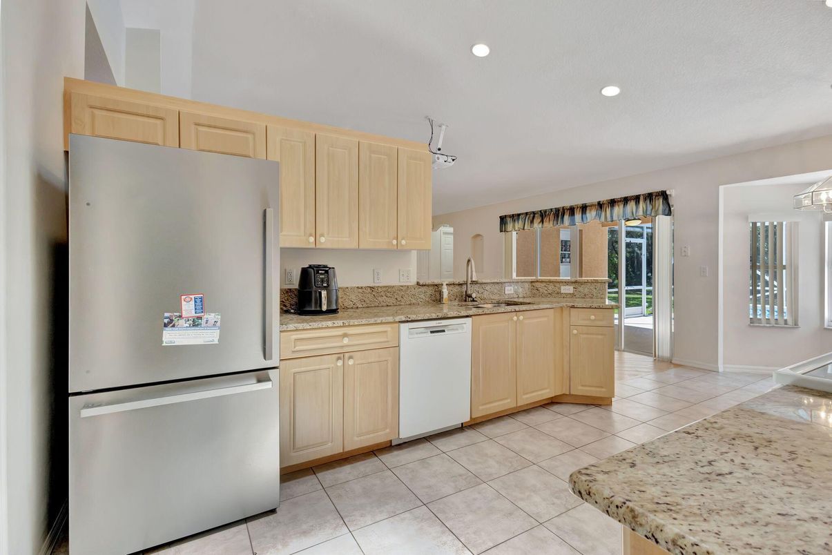 Interior, Kitchen, Recessed Lighting