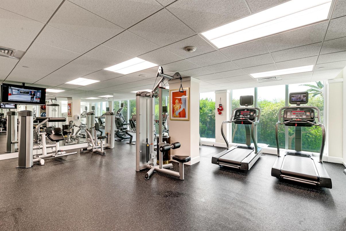 Fitness Equipment, Gym, Interior, Recessed Lighting
