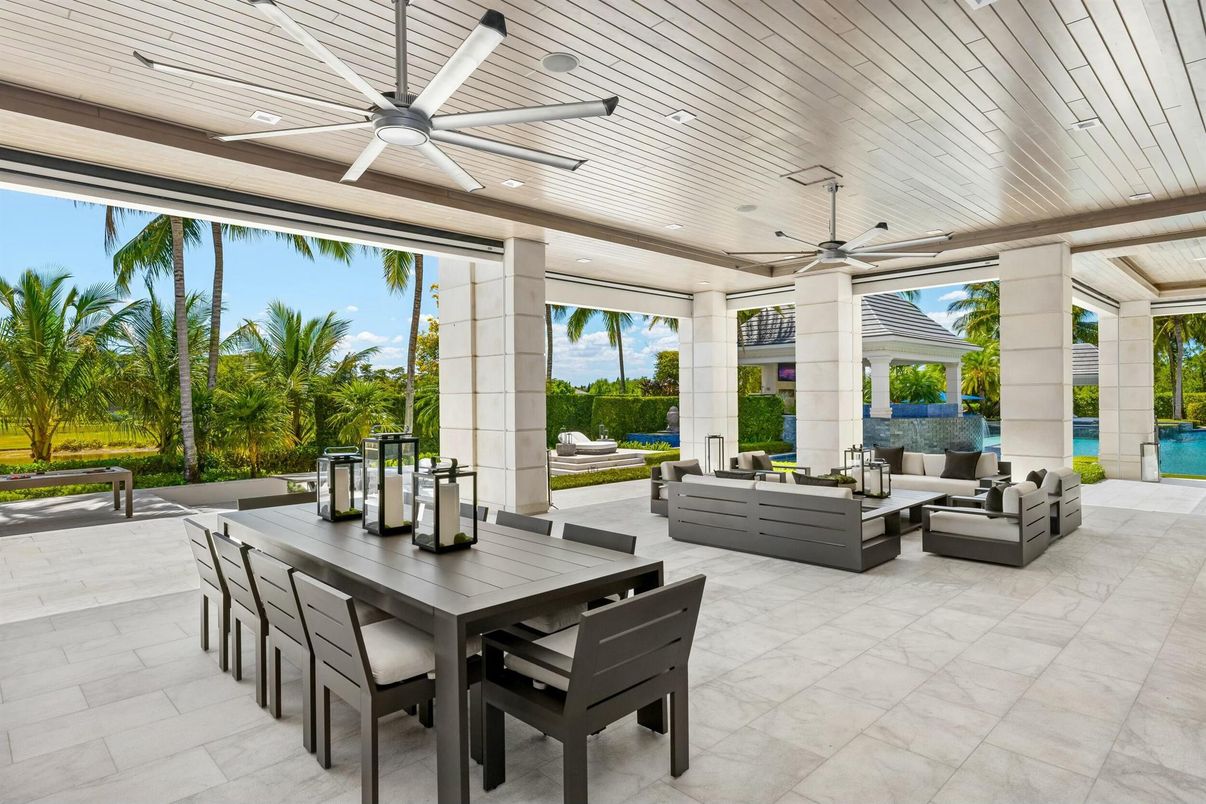 Dining room, Interior, Living room, Recessed Lighting