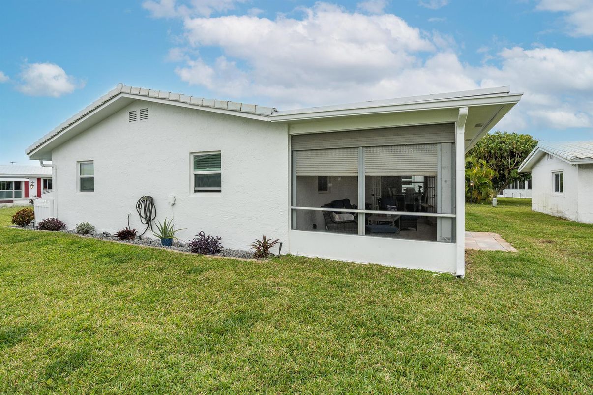Backyard, Exterior