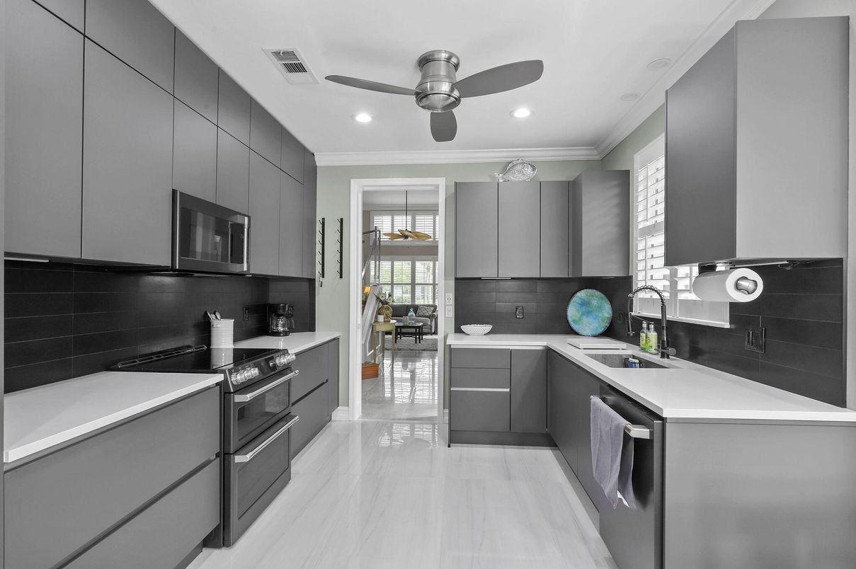 Interior, Kitchen, Marble, Recessed Lighting, Stainless Steel Appliances