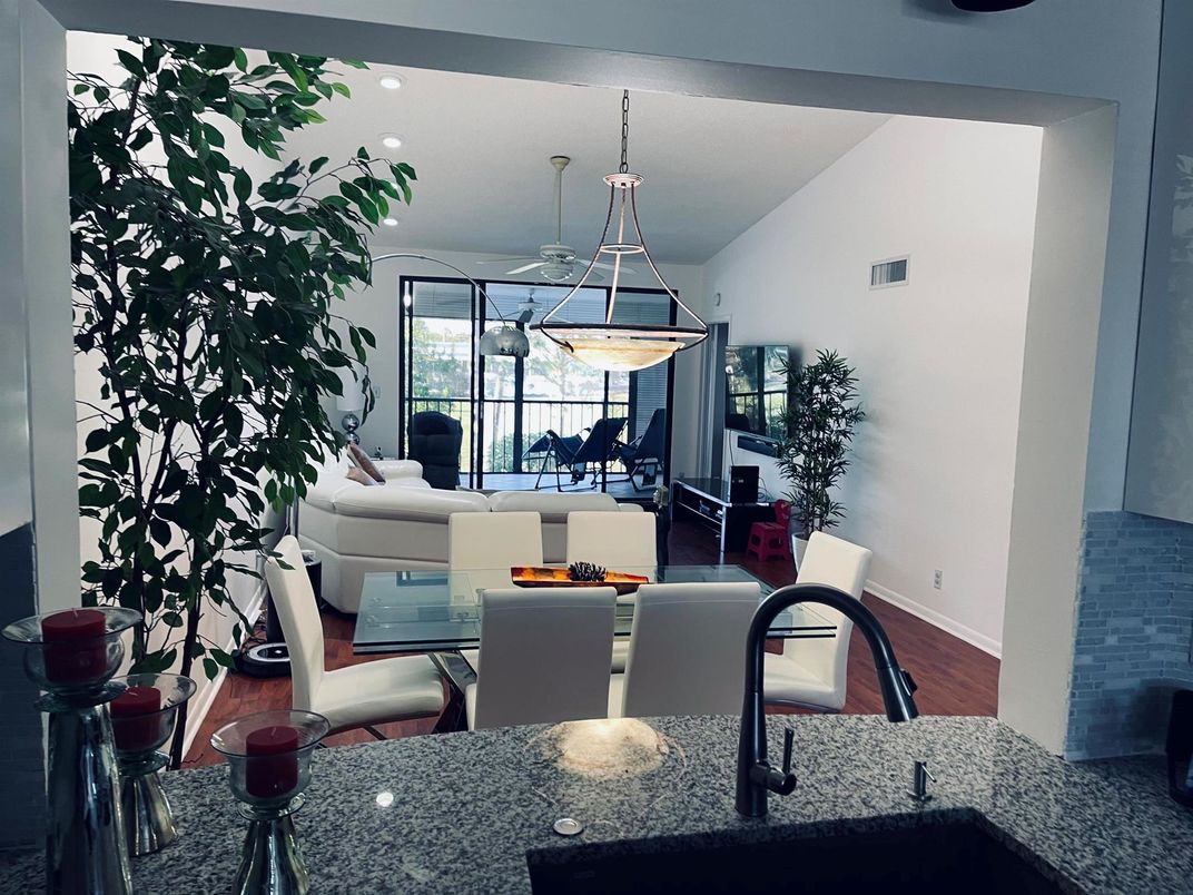 Dining room, Interior, Living room, Pendant Lights, Recessed Lighting, Wood Texture Flooring