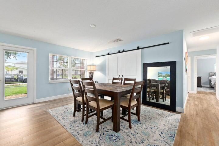 Bedroom, Dining room, Interior, Recessed Lighting, Wood Texture Flooring