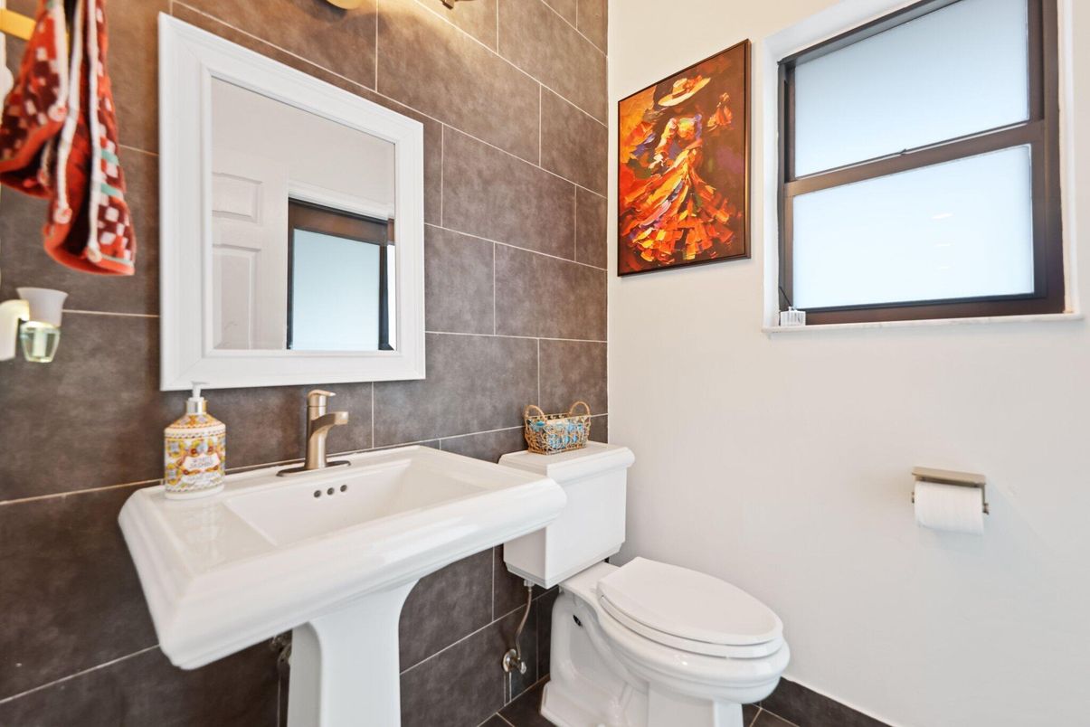 Bathroom, Interior