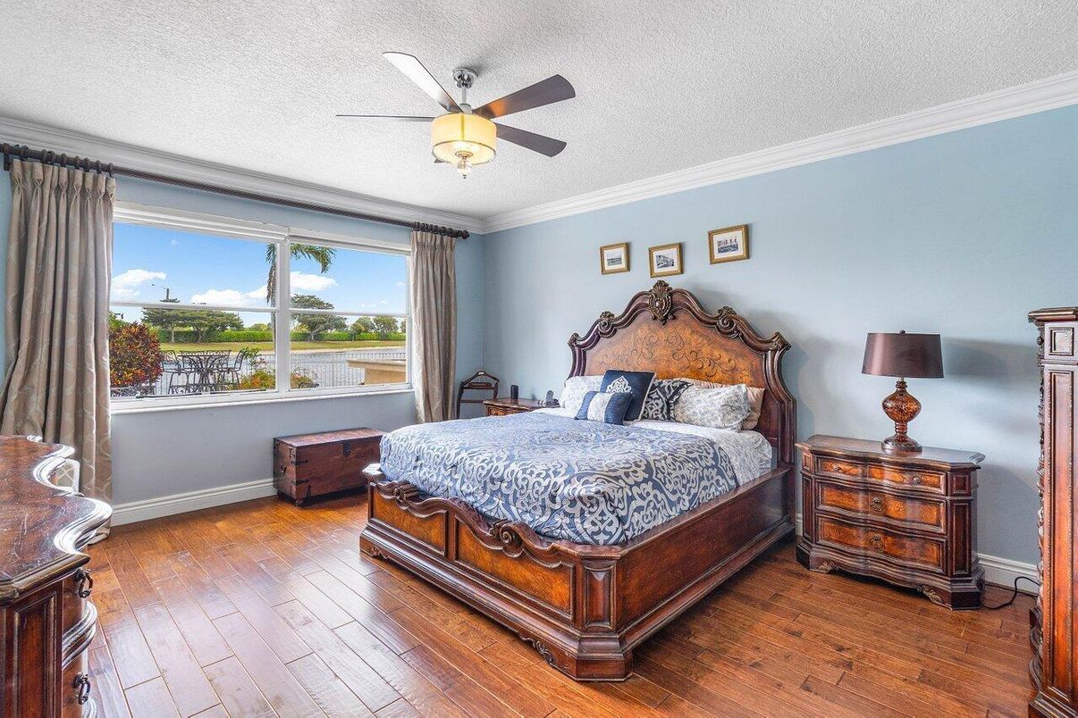 Bedroom, Interior, Water, Wood Texture Flooring