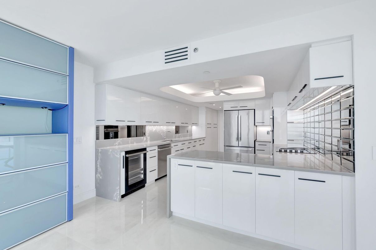 Interior, Kitchen, Stainless Steel Appliances