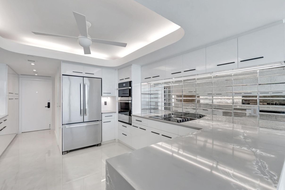 Interior, Kitchen, Recessed Lighting