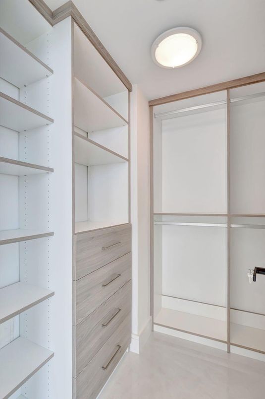 Interior, Recessed Lighting, Walk-in Closets