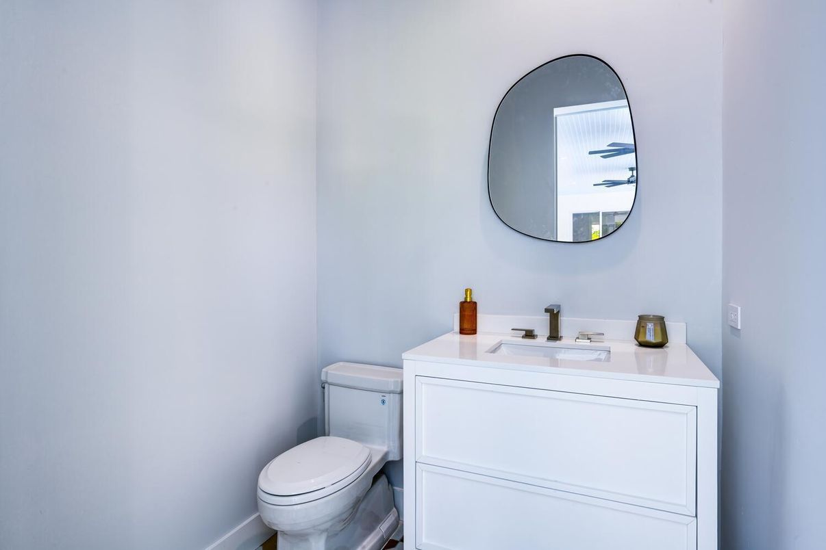 Bathroom, Interior